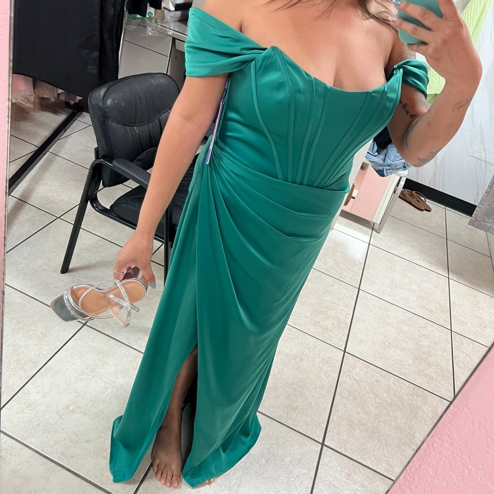 Cinderella Divine